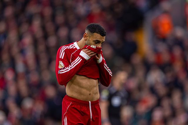 Mohamed Salah criticado por não ajudar o Liverpool a nível defensivo