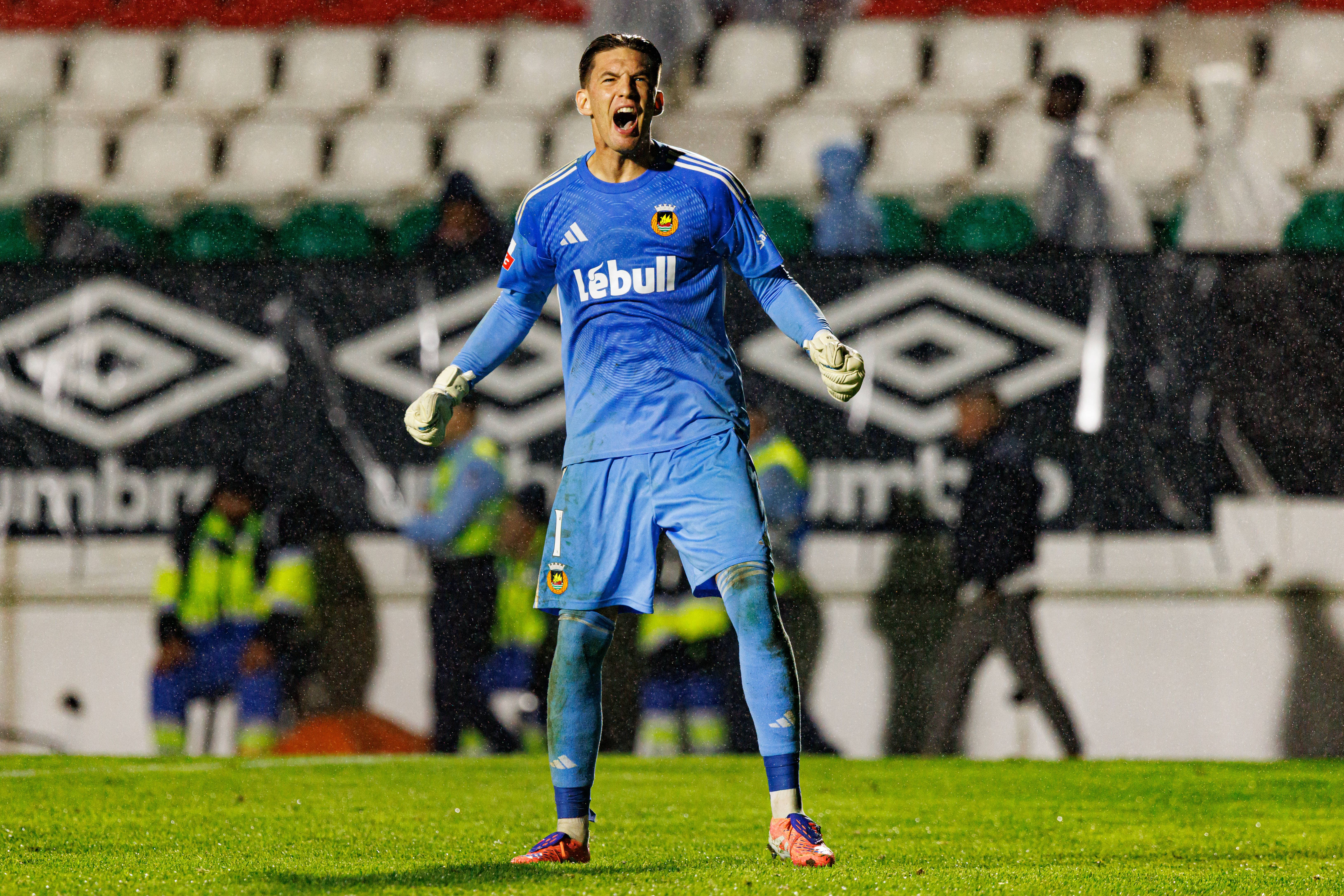 Miszta deve voltar à baliza do Rio ave - FOTO: IMAGO