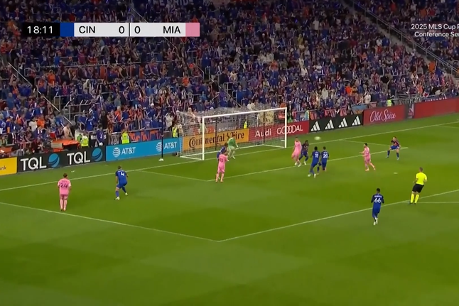 Messi teve cabeça para levar Miami à final de Conferência