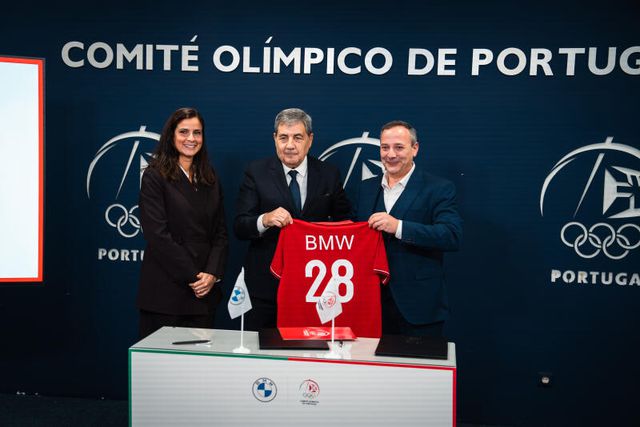 O presidente do Comité Olímpico de Portugal, Fernando Gomes, na cerimónia na sede do COP.
Foto André Carvalho/A BOLA