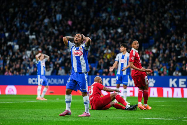 Espanhol no confronto com o Sevilha