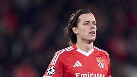 Mercado Benfica: Fabrizio Romano garante que Carreras já deu o «sim» ao Real