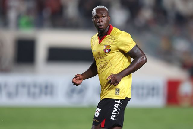 Felipe Caicedo, avançado do Barcelona SC, de Guayaquil, capital do Equador