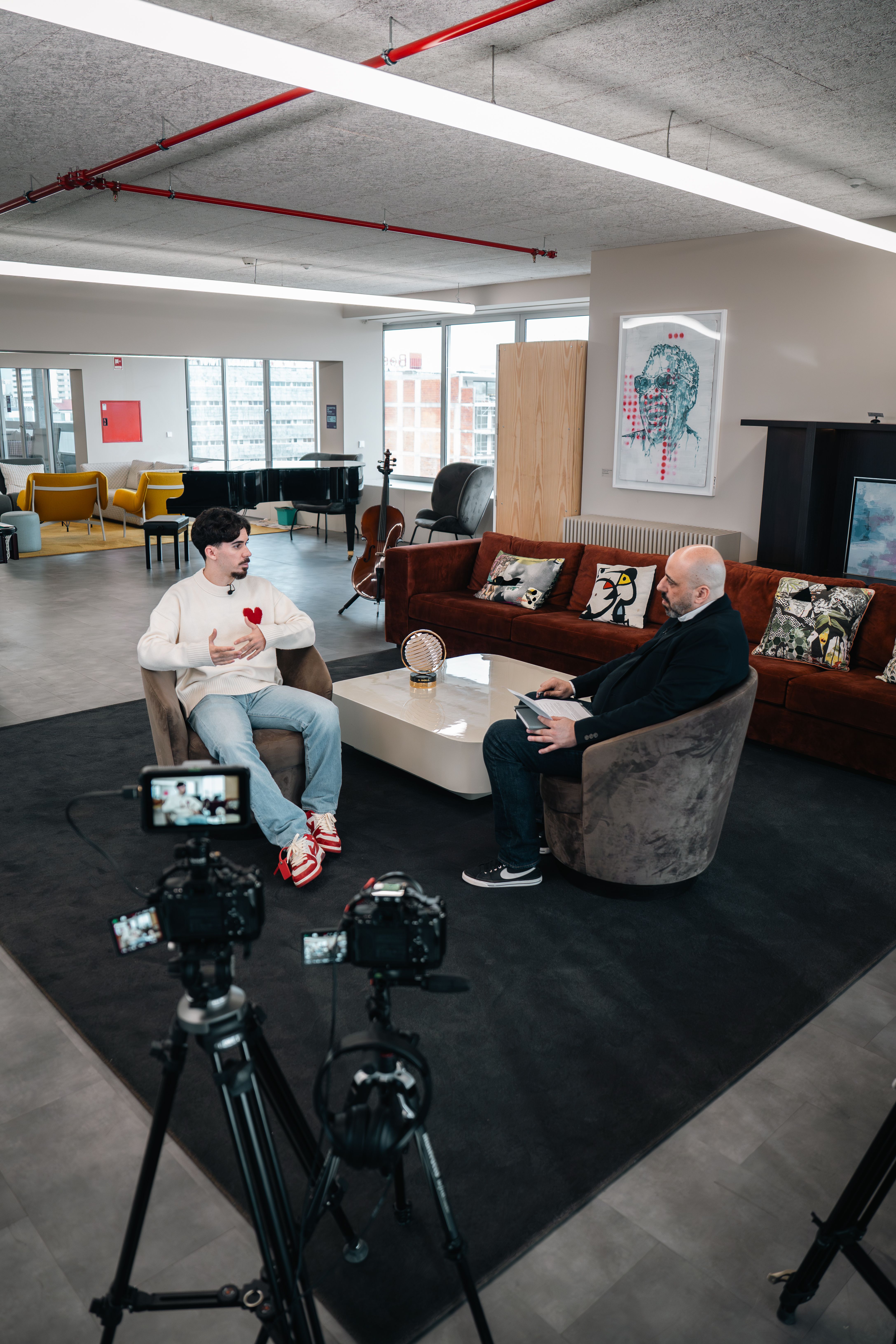 Vitinha durante a entrevista com o jornalista Luís Mateus - Foto: André Carvalho