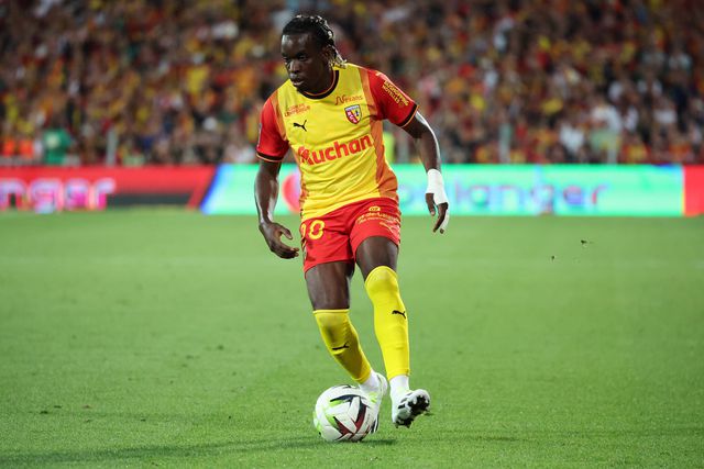 Mercado (oficial): Granada anuncia substituto de Álvaro Carreras