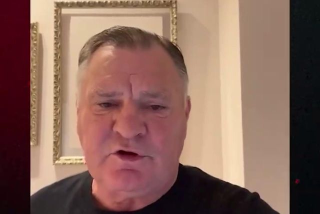 Treinador e jogadores do Benfica de 2004 homenageiam Fehér