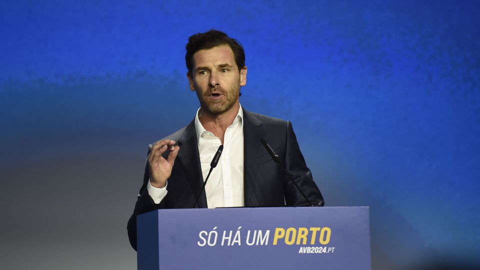 André Villas Boas tem confiança plena em Sérgio Conceição