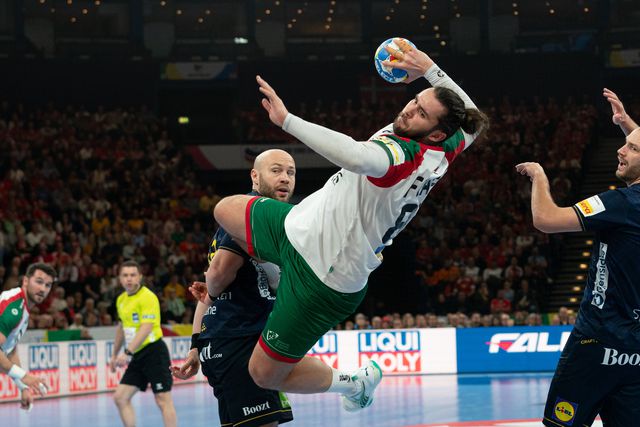 Em direto: Seleção de andebol pode garantir já lugar no Euro2026