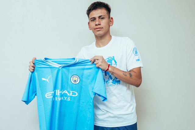 Mercado (oficial): Manchester City confirma joia do River Plate