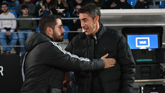 João Pereira e Bruno Lage no Casa Pia-Benfica (PAULO CUNHA /LUSA)