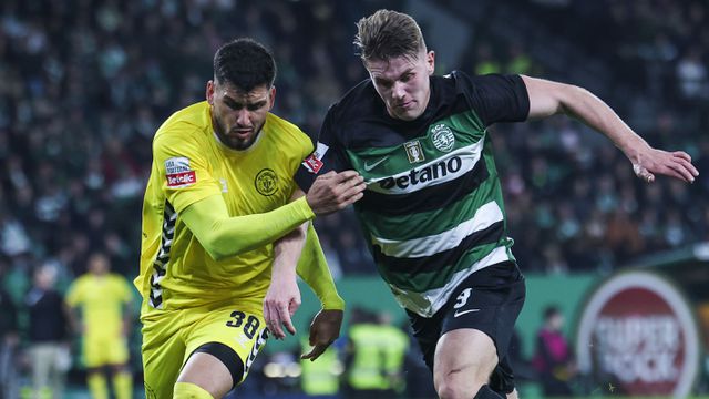 Zé Vítor a tentar travar Viktor Gyokeres