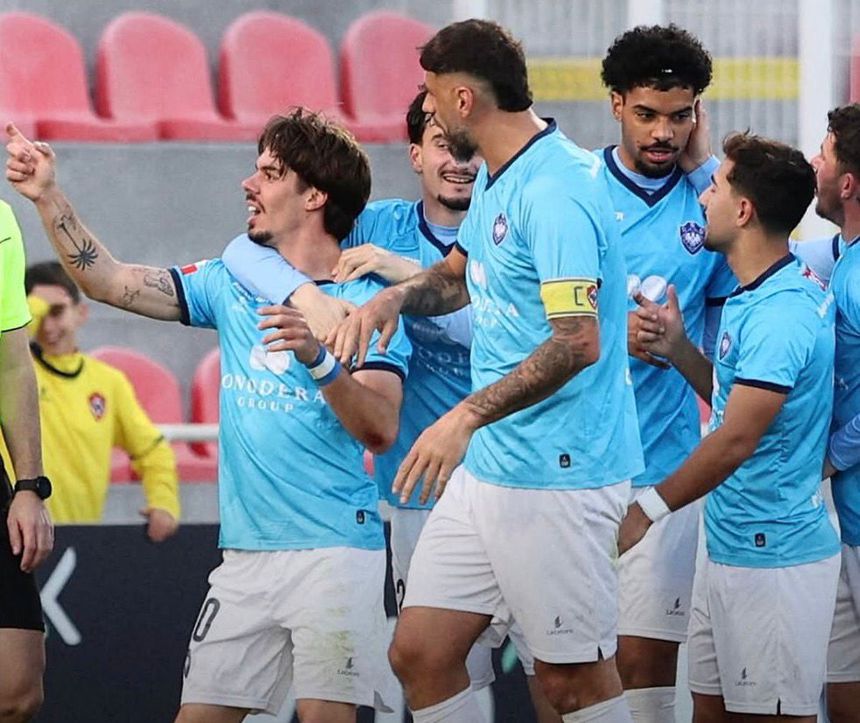 Unionistas celebram o 2-1 marcado por Bruno Silva - Foto: UD Oliveirense