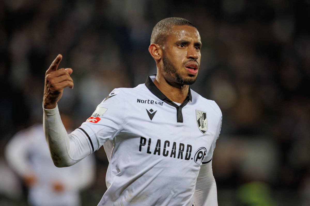 Vasco da Gama in Advanced Negotiations with Guimarães Striker: Transfer Deal Update and Player Stats