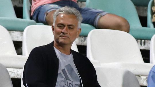 FOTO: José Mourinho voltou ao Bonfim para ver o Vitória