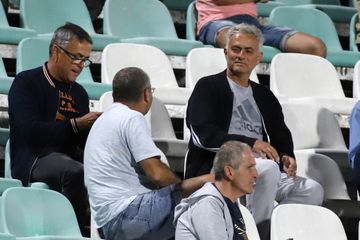 FOTO: José Mourinho voltou ao Bonfim para ver o Vitória