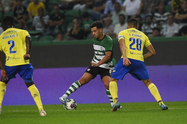Benfica e Sporting jogam em dia de eleições