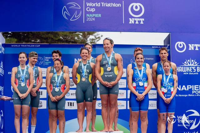 Triatlo: Portugal de prata na estafeta mista da Taça do Mundo de Napier