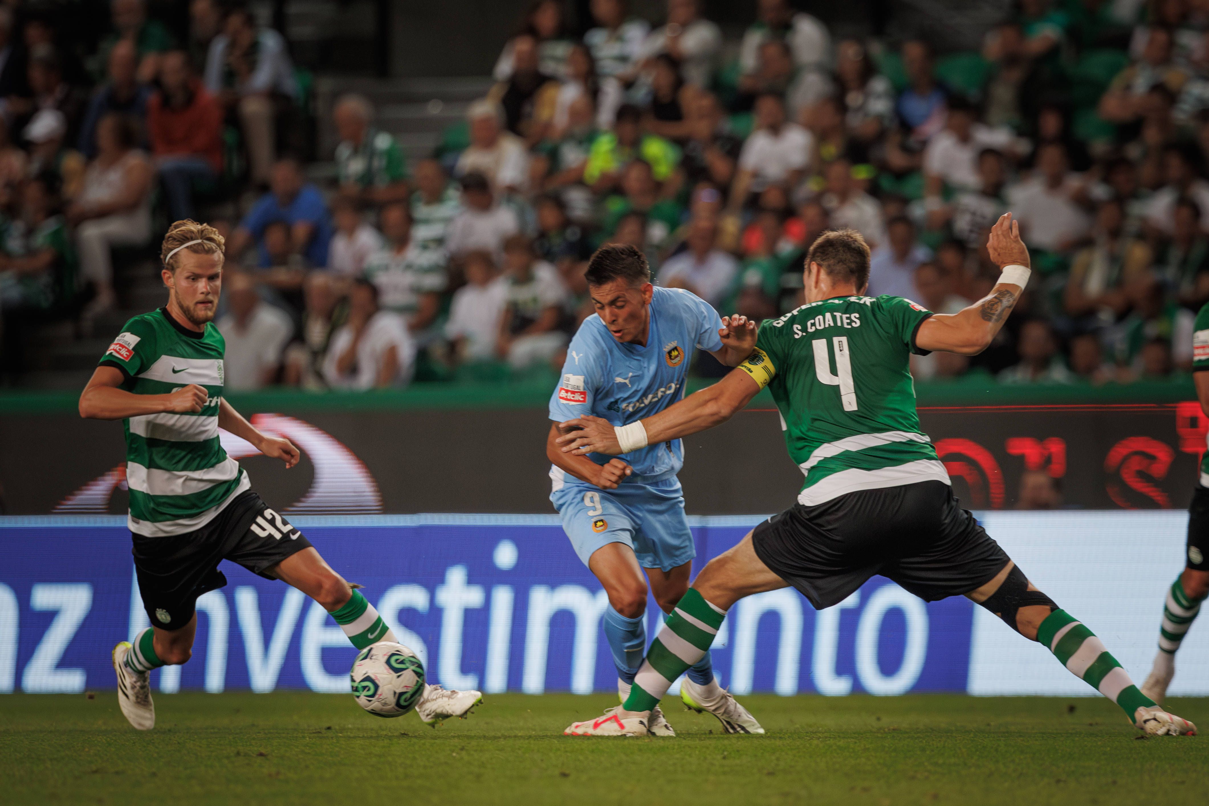 Rio Ave-Sporting: faça chuva, vento ou sol o leão só quer ganhar