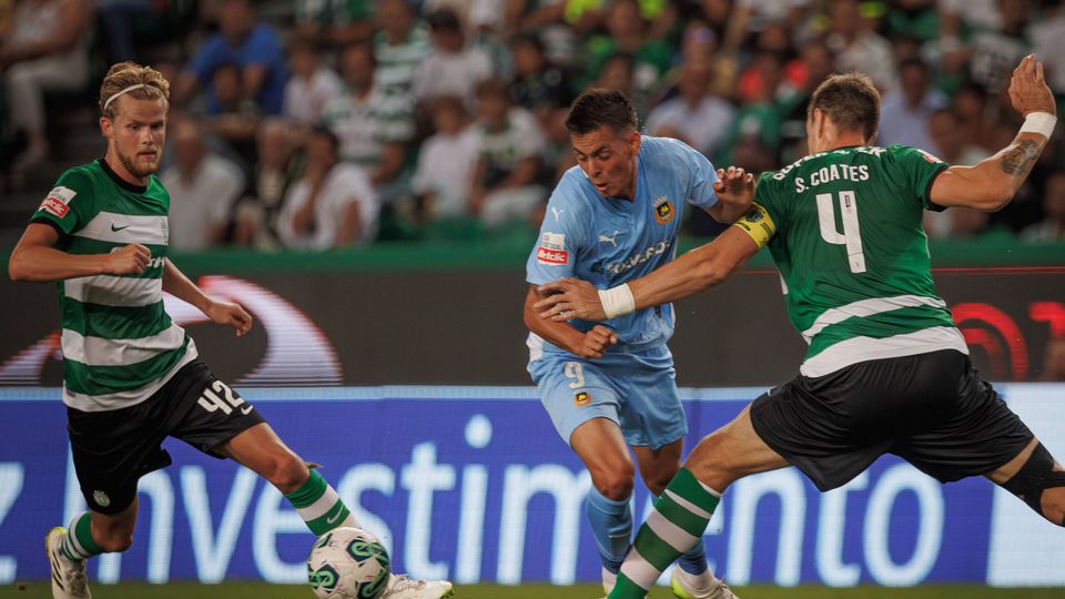 Rio Ave-Sporting: faça chuva, vento ou sol o leão só quer ganhar