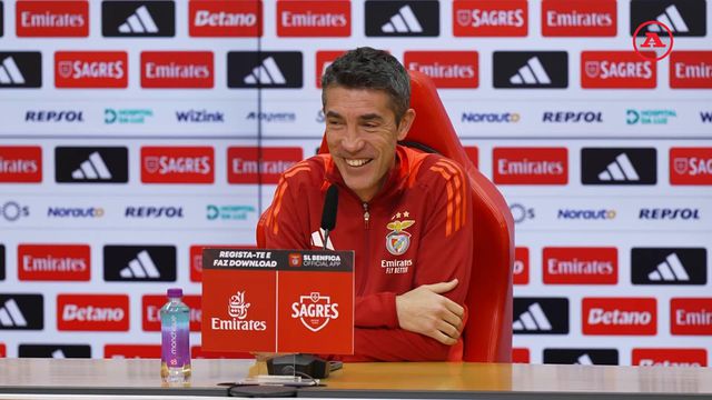 Lage ouviu o galo cantar: «Vou começar a missa»