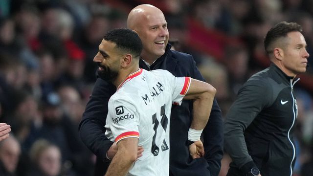 E esta? Slot não se lembrava de Ronaldo na Premier League!