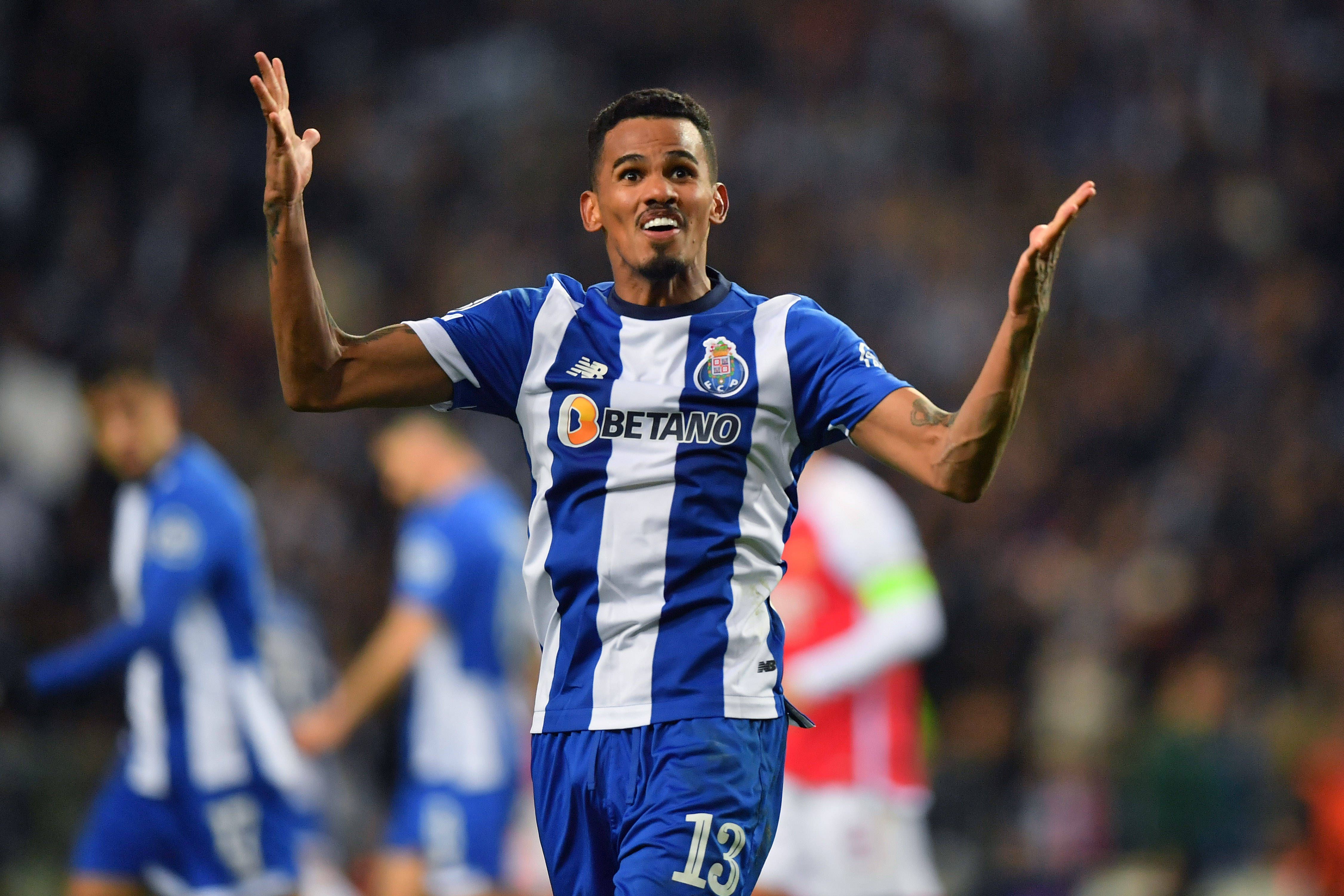 Galeno deu a vitória ao FC Porto frente ao Arsenal com golo aos 90'