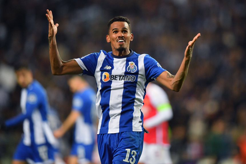 Galeno deu a vitória ao FC Porto frente ao Arsenal com golo aos 90'