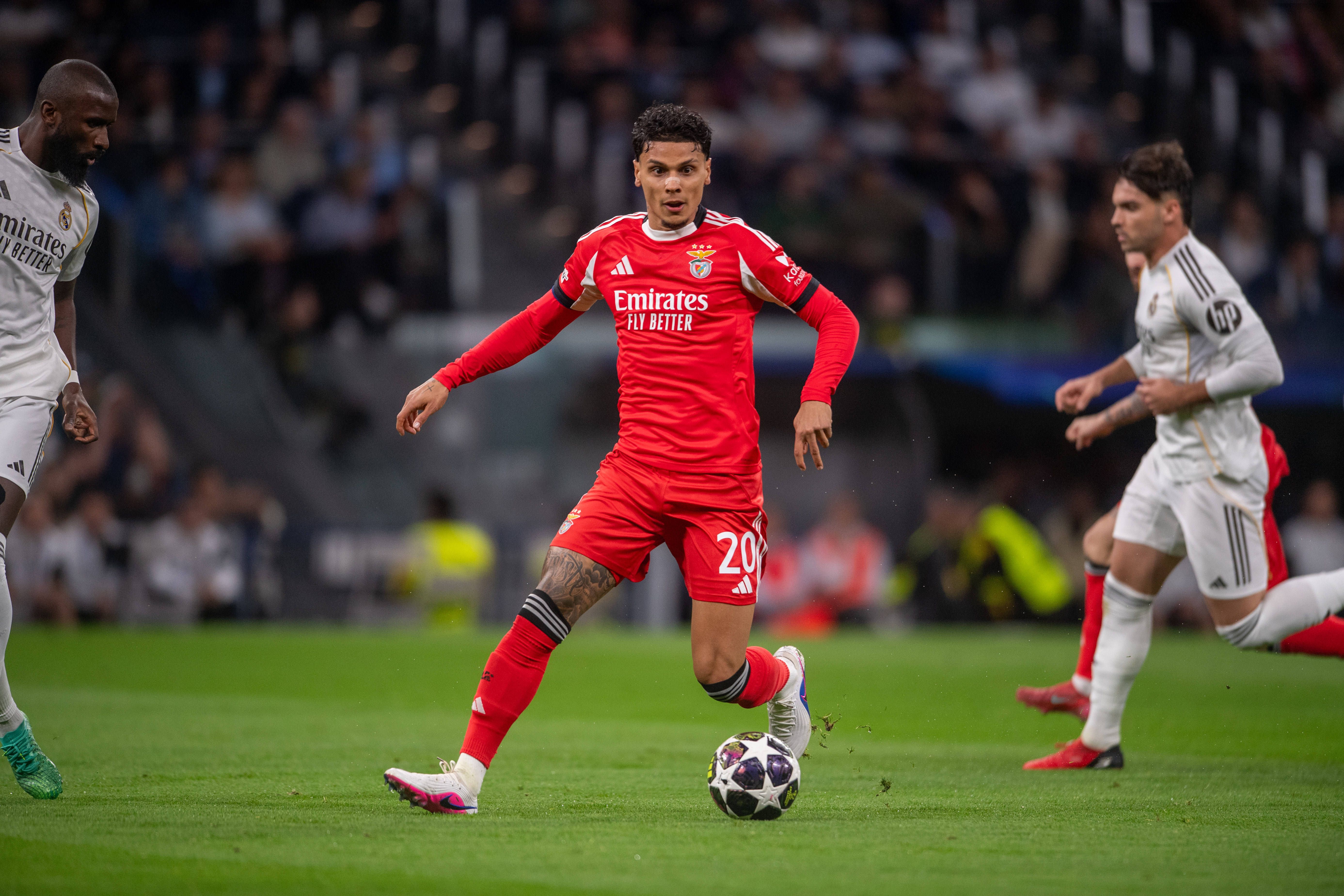 Richard Ríos com a bola no jogo com o Real Madrid - Foto: IMAGO