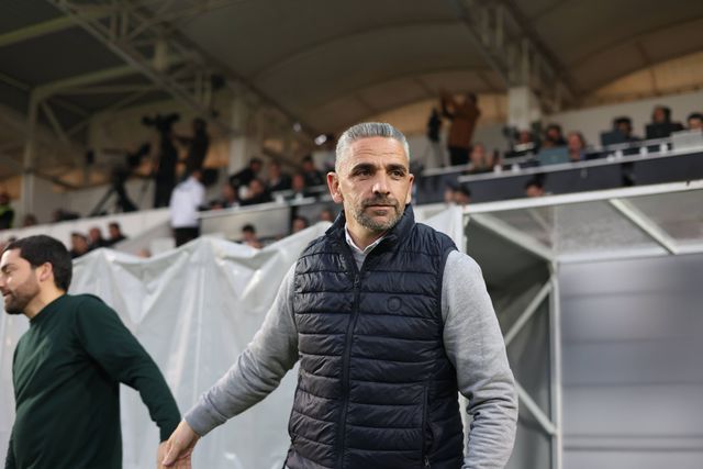 Sporting: as dúvidas existenciais de Rui Borges para o Estoril