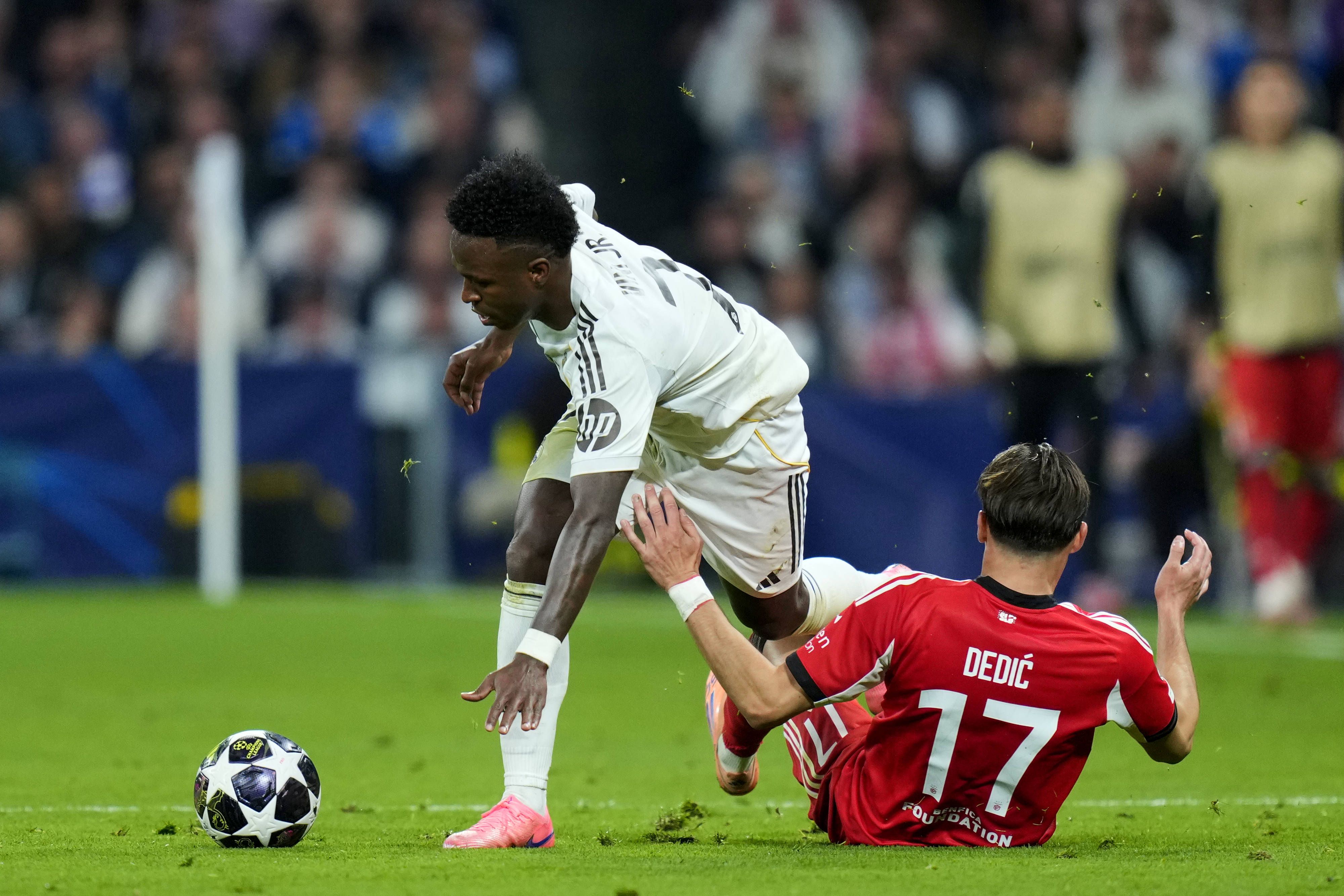 Vinícius Jr. travou inúmeros duelos com Dedic - Foto: IMAGO