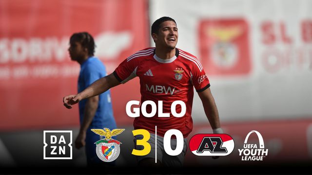 Benfica em modo rolo compressor e Francisco Silva bisa