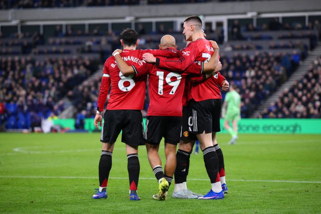 Jogadores do Man. United a festejarem o golo de Sesko ao Everton