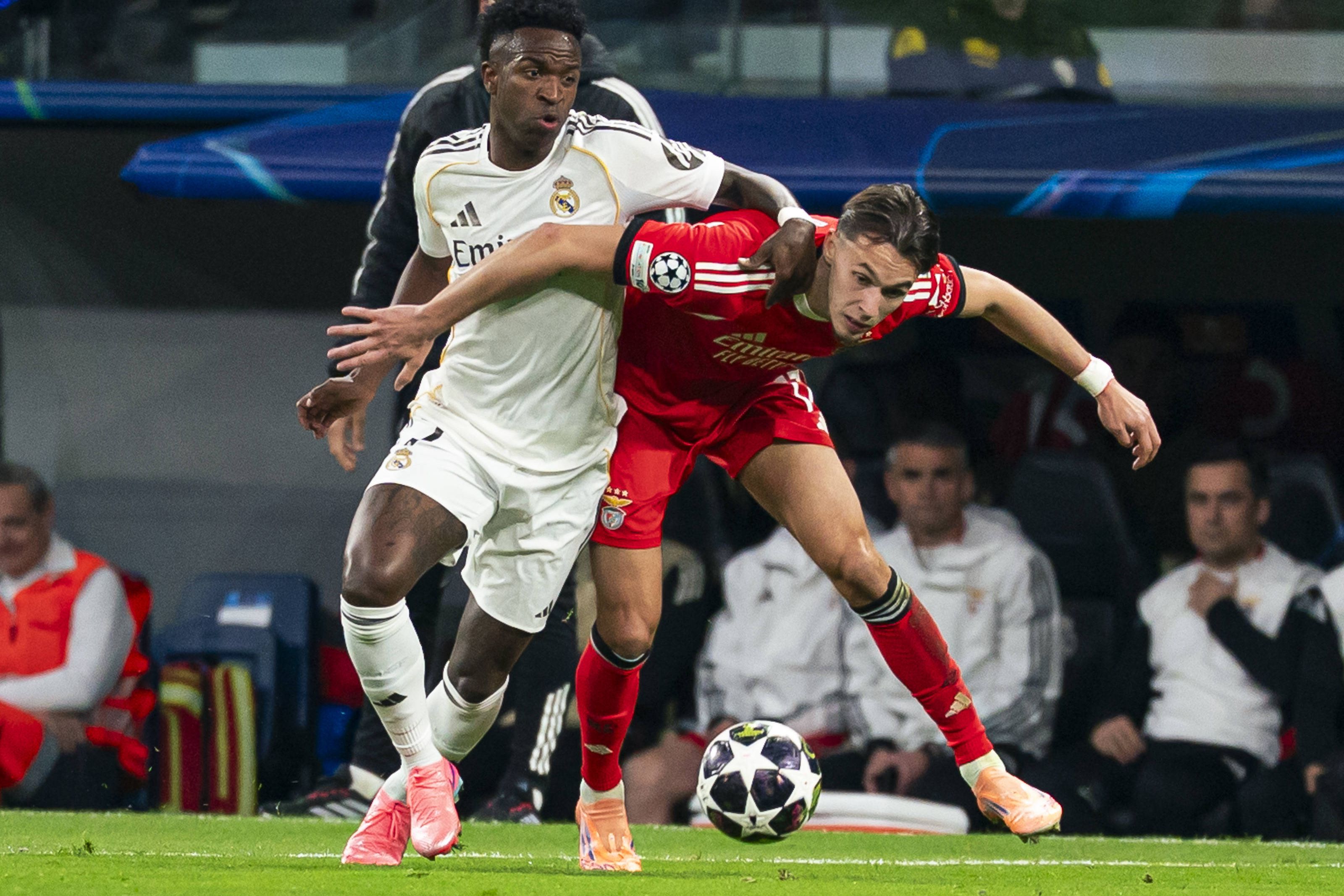 Dedic está em boa forma, mas também acusa cansaço — Foto: IMAGO