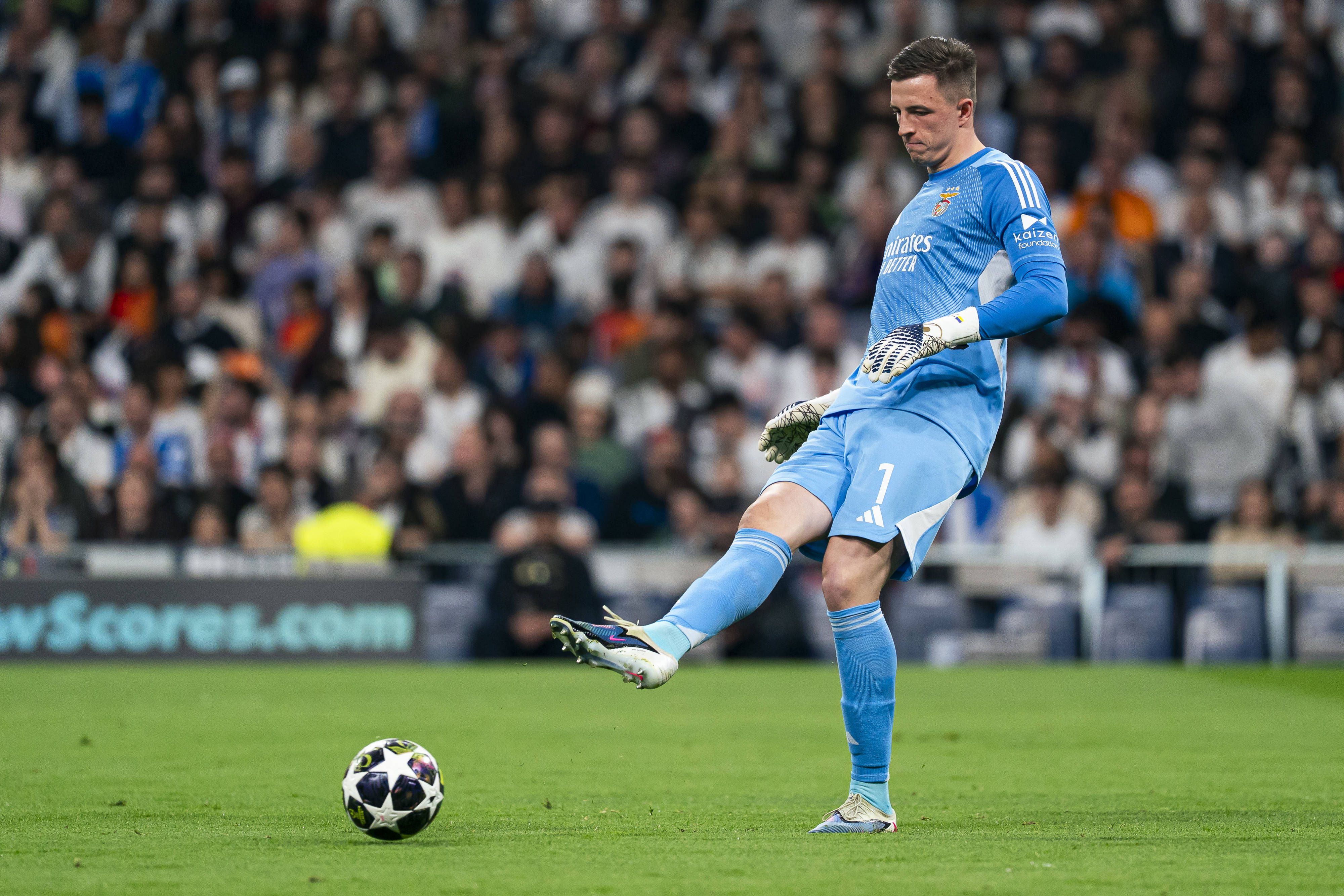 Trubin no jogo do Benfica com o Real Madrid no Santiago Bernabéu - Foto: IMAGO