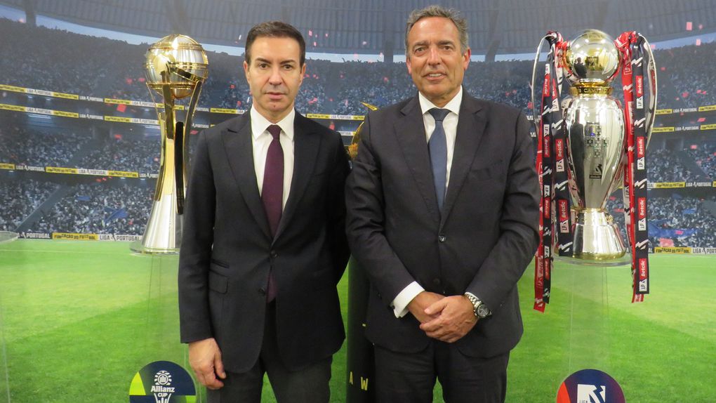 António Salvador explicou a Reinaldo Teixeira os motivos da insatisfação do SC Braga - Foto: Liga Portugal