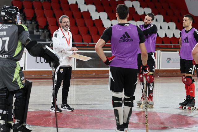 Dérbi da Champions: Benfica recebe Sporting para «continuar a ganhar»