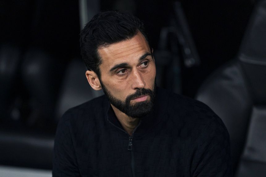 Arbeloa, treinador do Real Madrid, no jogo frente ao Benfica - Foto: IMAGO