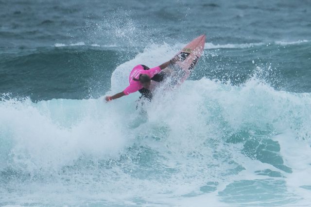Yolanda Hopkins ambiciona revalidar título europeu no Caparica Surf Fest