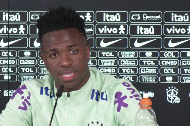 As lágrimas de Vini Jr ao falar de racismo no futebol