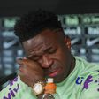 Vinícius chora ao falar da luta contra o racismo: «Só quero jogar futebol» (vídeo)