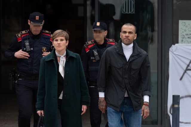 Dani Alves já saiu da prisão