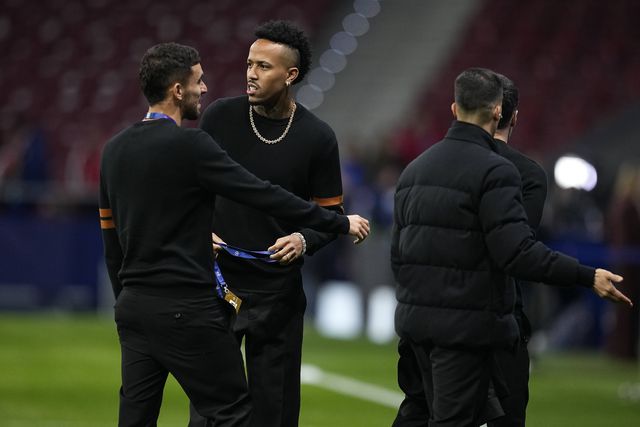 Éder Militão esteve no Metropolitano a assistir à vitória do Real Madrid na Champions
