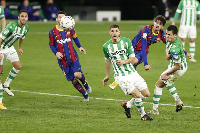 Trincão marcou três golos pelo Barcelona. Este teve Messi como espectador privilegiado (foto: IMAGO)