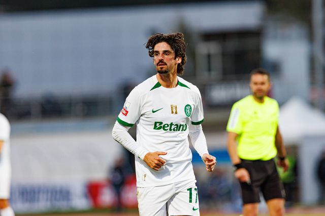 Sporting: Jorge Mendes conversou com o Barcelona por Trincão