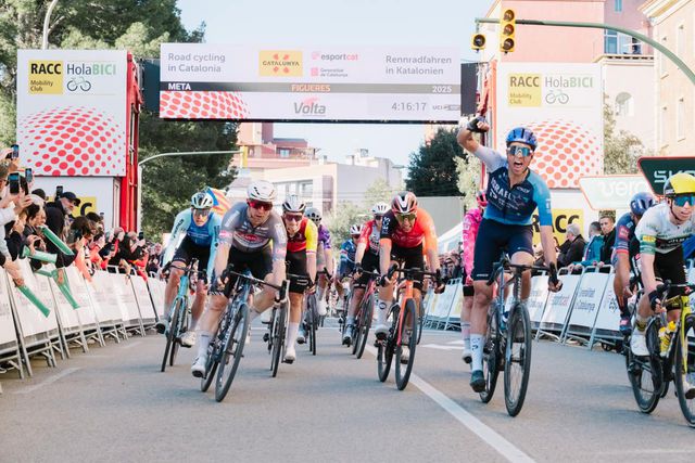 Britânicos dominam etapas planas da Volta à Catalunha
