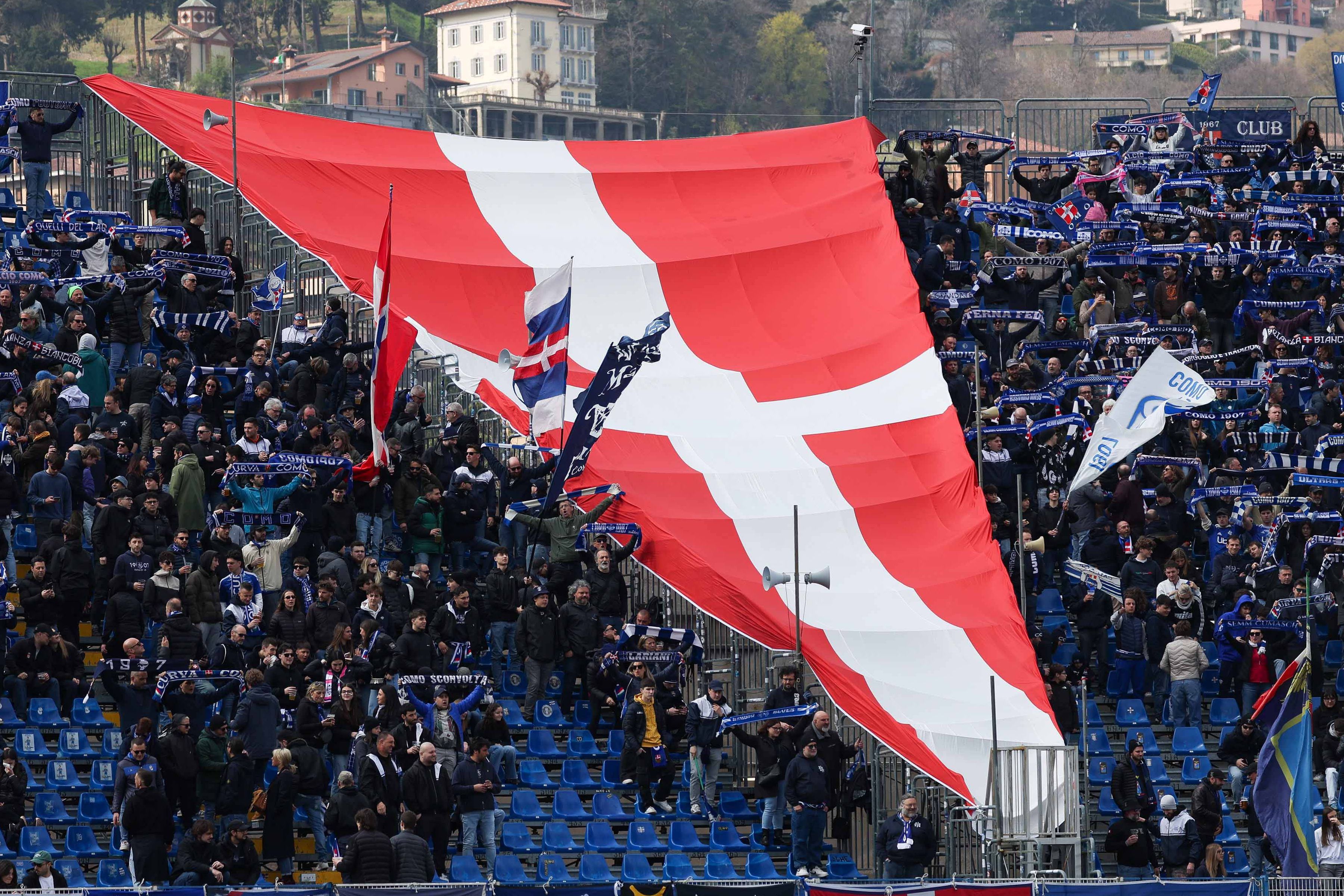 Adeptos do Como, clube italiano que torna a ida a um jogo numa experiência quase 'gourmet'