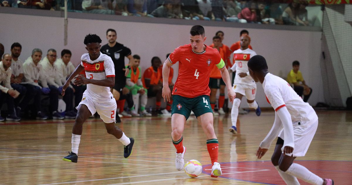 Seleção de Futsal perde com sub-23 de Portugal (2-3)