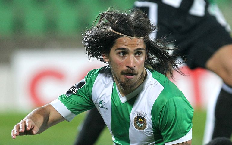 Tiago Pinto (zero internacionalizações A), na altura no Rio Ave, não chegou a sair do banco no duelo com Cabo Verde - Foto: ASF/VÍTOR GARCEZ