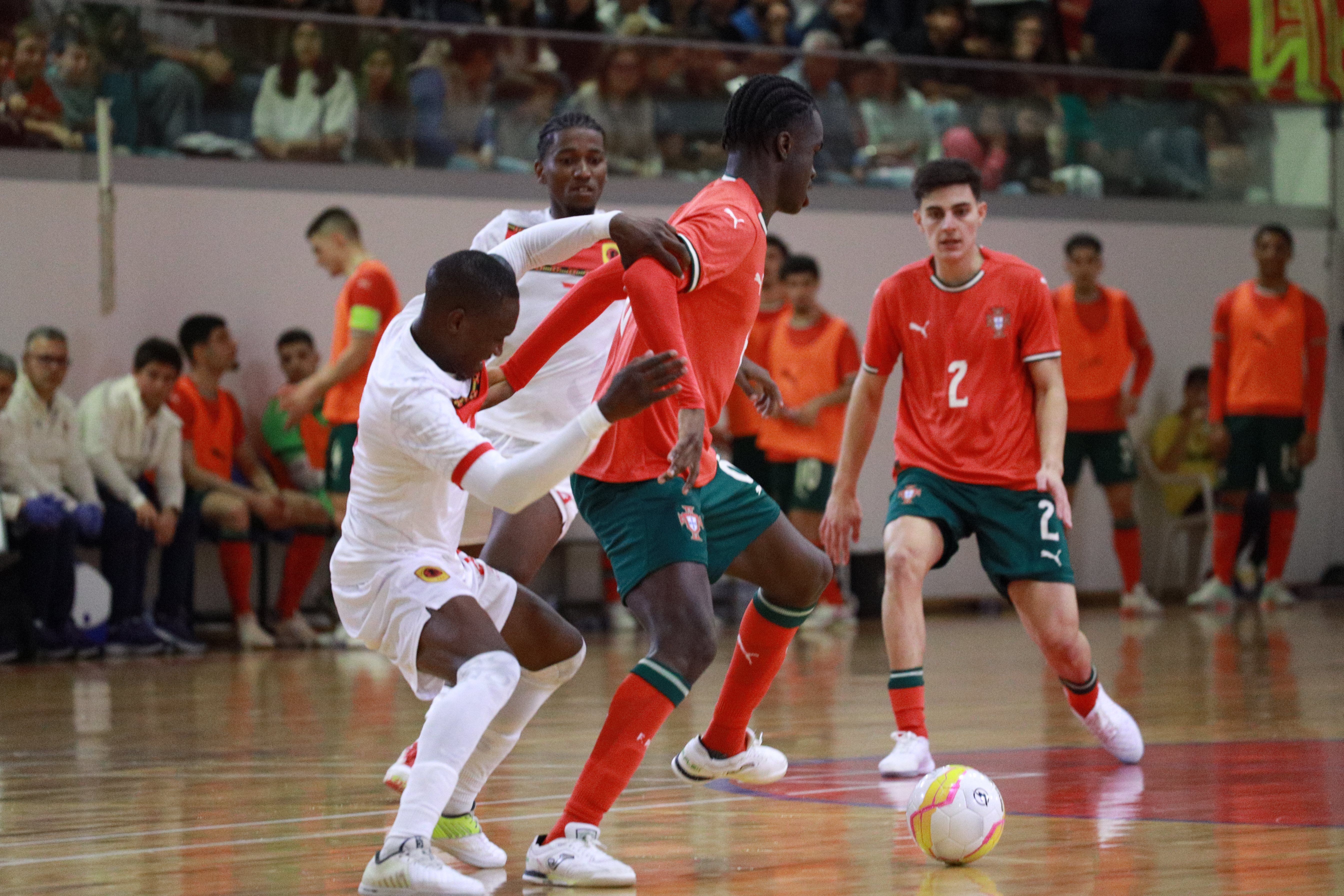 Portugal sub-23 e Angola jogaram em Souselas com vitória para as cores lusas, por 3-1 (Imagem FPF)