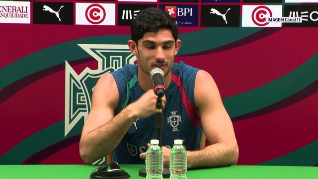 Gonçalo Guedes já jogou no Azteca: «Parece que nunca acaba...»